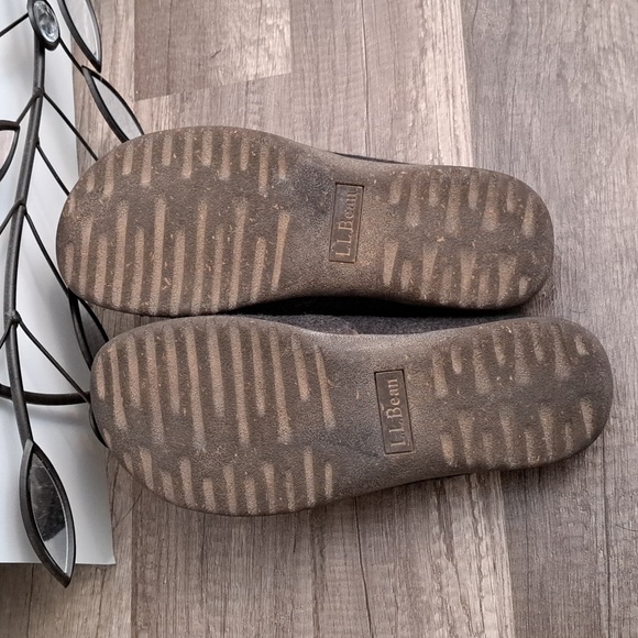 LL Bean slip ons - Picture 7 of 8